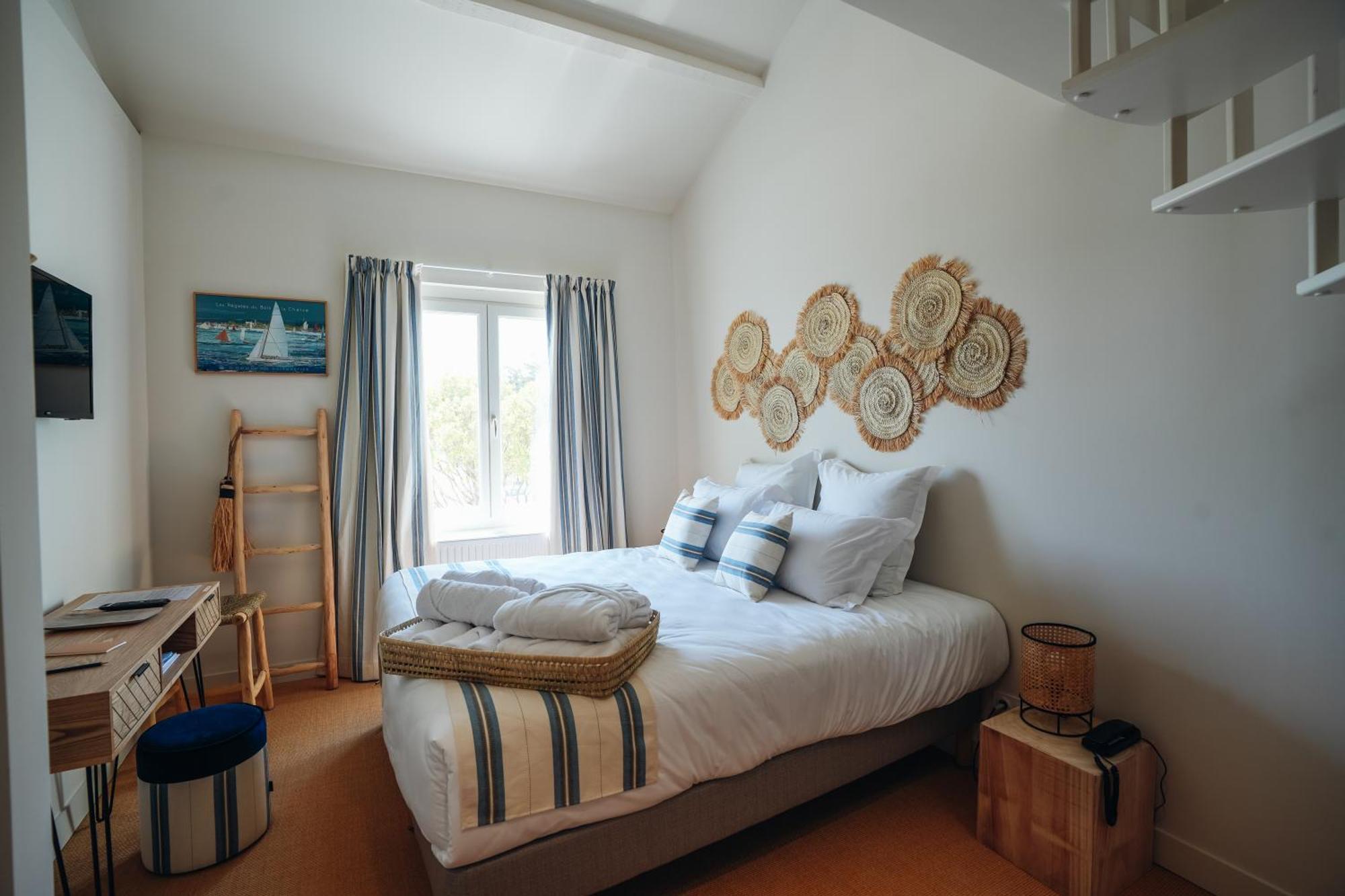 Hotel Le Noirmoutier バルバトル エクステリア 写真