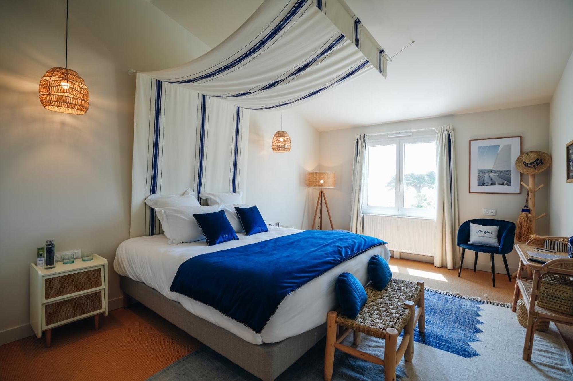 Hotel Le Noirmoutier バルバトル エクステリア 写真